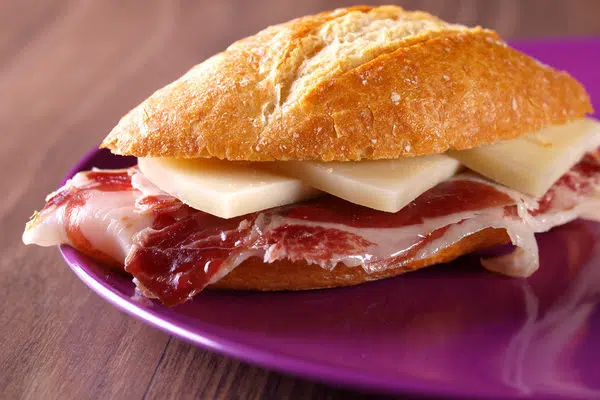 Die besten Sandwich-Rezepte mit Olivenöl aus Spanien